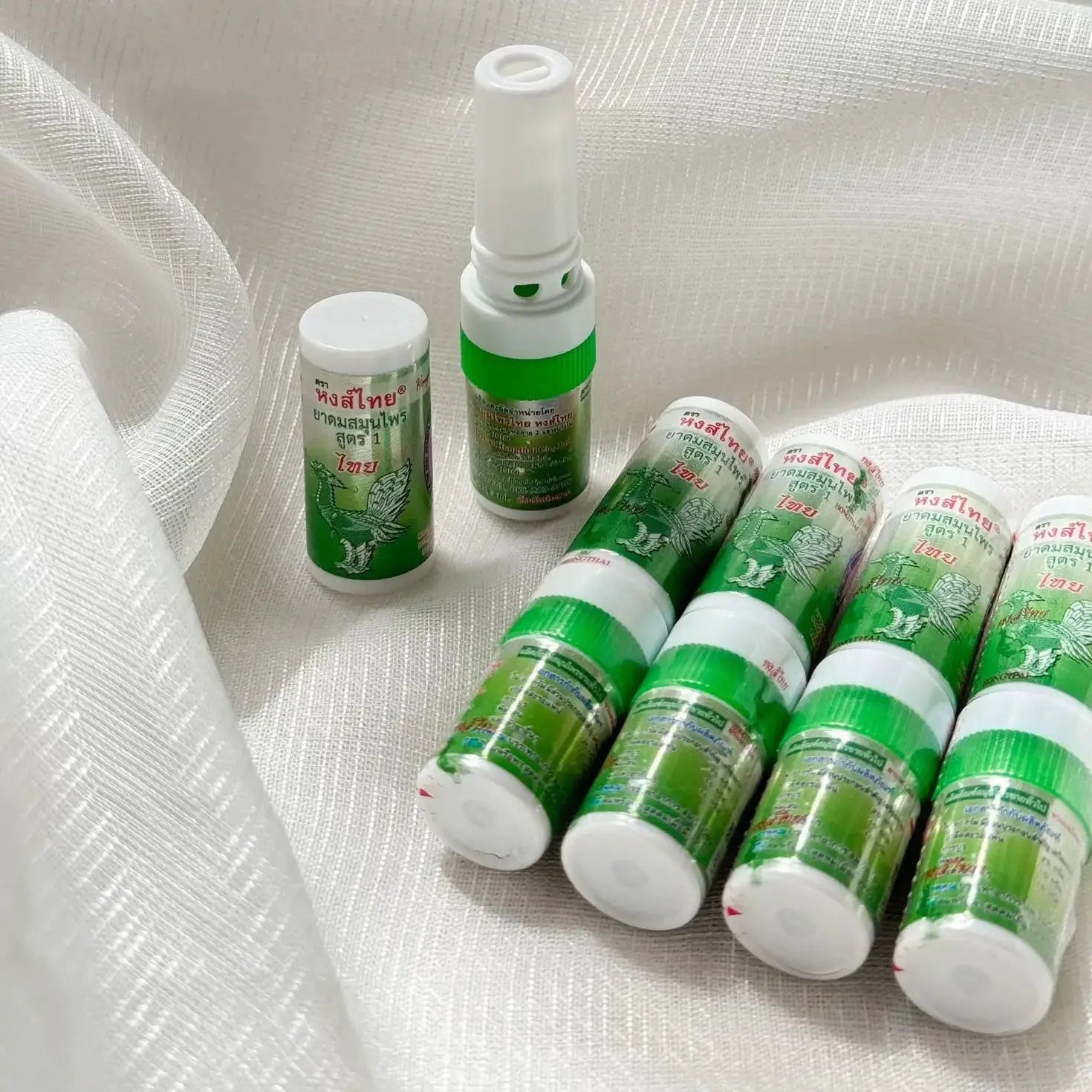 Kjøp Kjøp Hong Thai (หงส์ไทย) Herbs Nese Inhalator F1 Tube, 3ml på nett - Fodda.no Asiatiske nettbutikk