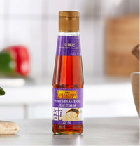 Kjøp 100% Pure Sesame Oil - Lee Kum Kee, Kartong 12x207ml - Fodda.no Asiatisk Nettbutikk - Rask levering i hele Norge