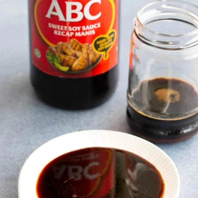 Kjøp Kecap Manis Sweet Soy Sauce - ABC, 600ml - Fodda.no Asiatisk Nettbutikk - Rask levering i hele Norge