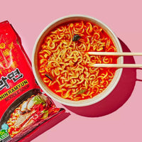 Kjøp Nongshim Instant Nudler Shin Ramyun Multipack, 600g (5x120g) på nett - Fodda.no Asiatisk Nettbutikk - Rask levering i hele Norge