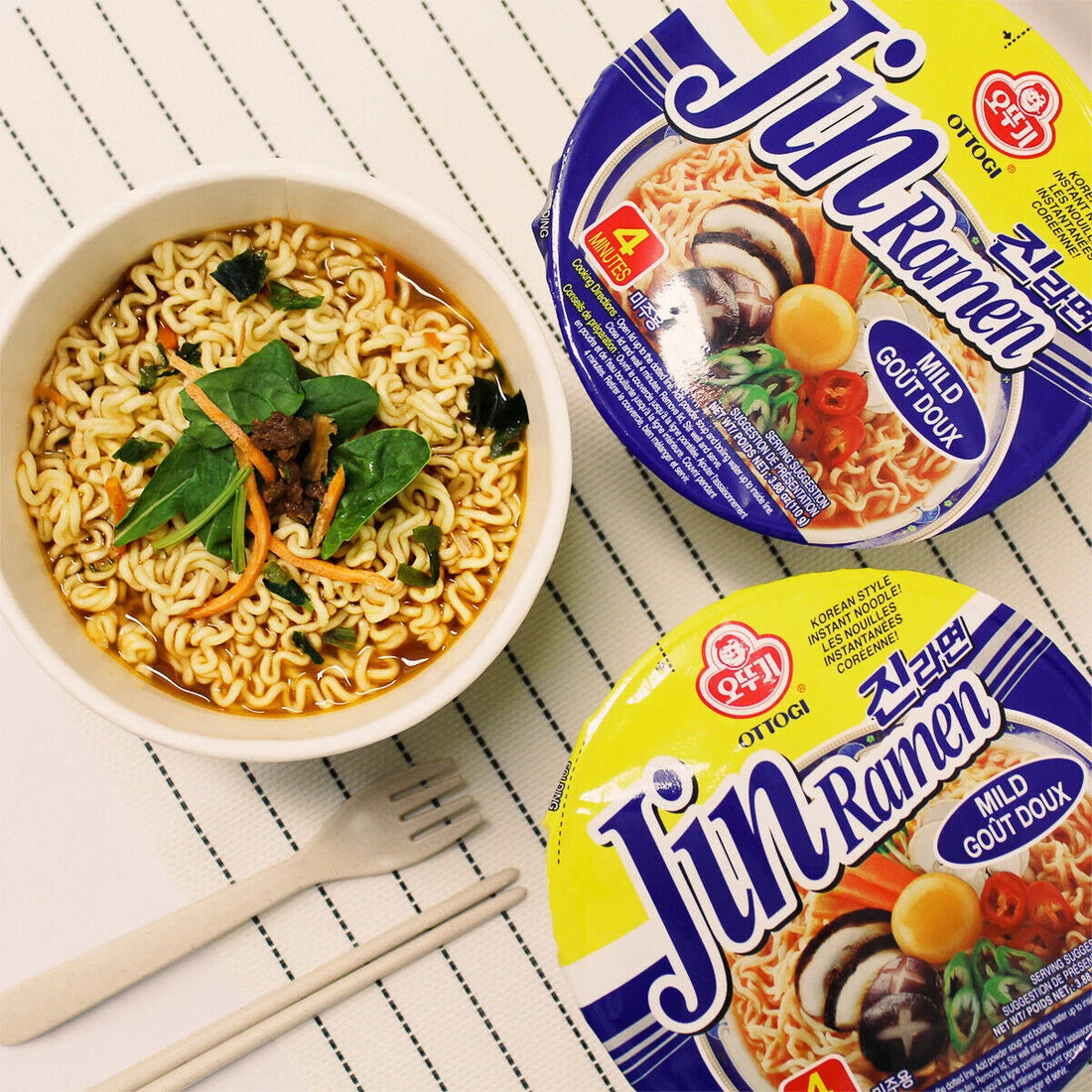 Kjøp Ottogi Jin Ramen Instant Noodle Mild Bowl, 6x110g på nett - Fodda.no Asiatiske nettbutikk