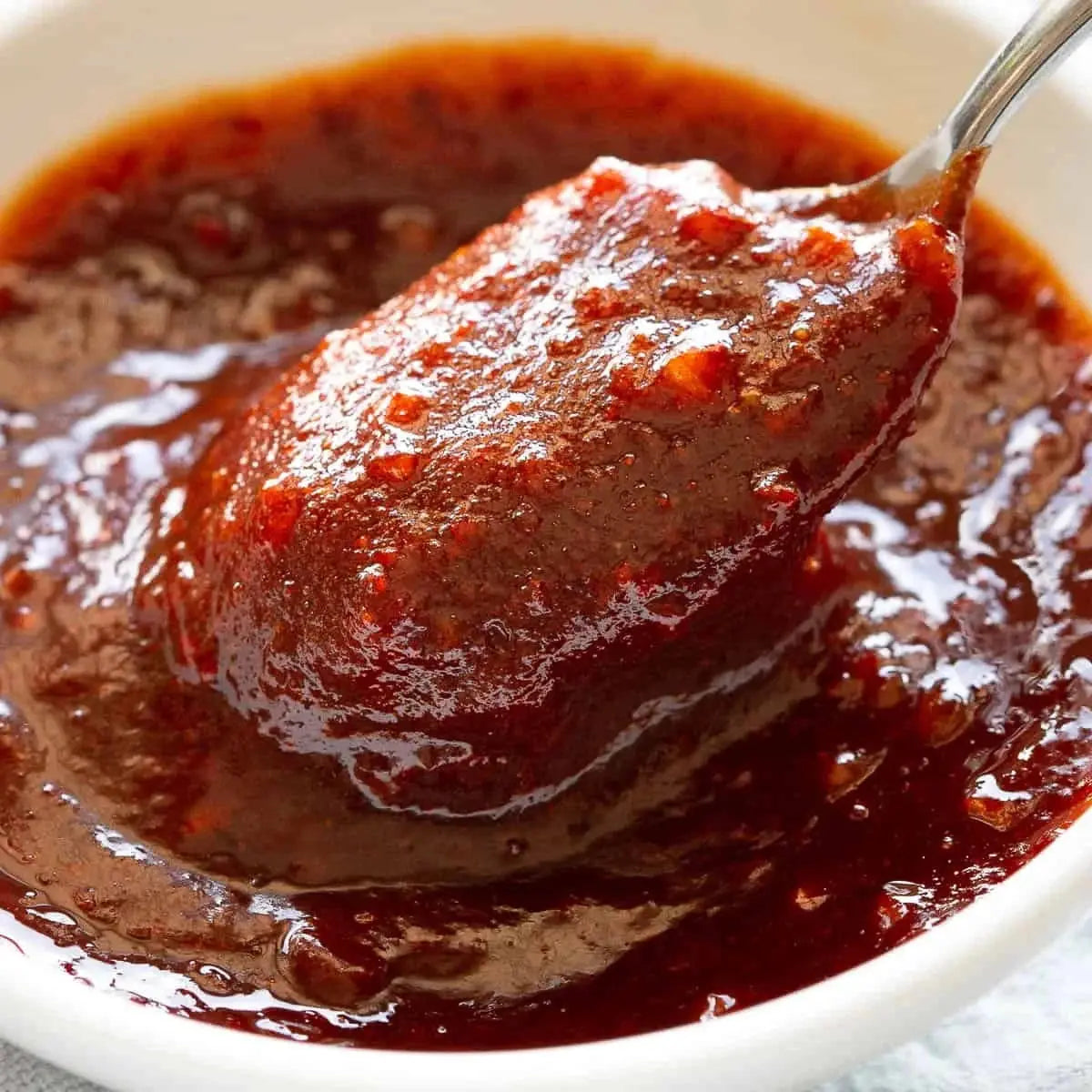 Kjøp WANG Korean Gochujang Hot Pepper Paste Fermented, 2x500g på nett - Fodda.no Asiatiske nettbutikk